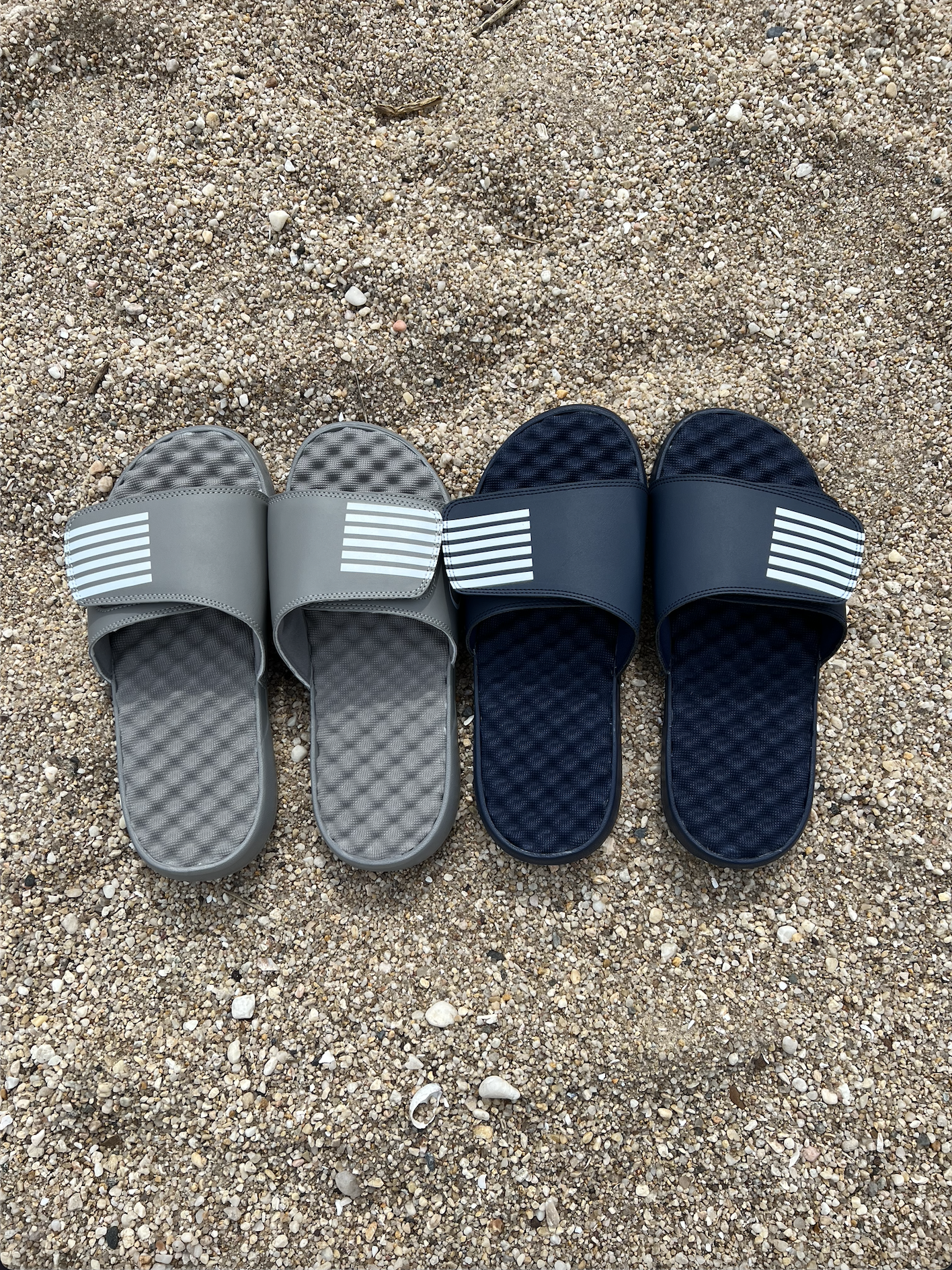 ISlide Navy Slides — Grungy Gentleman